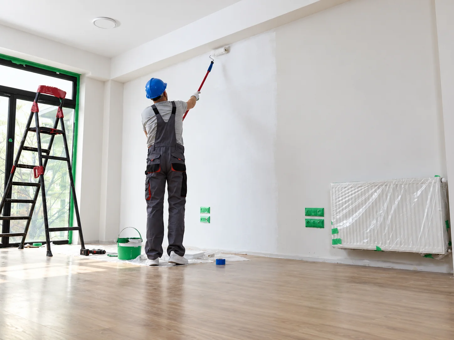 Professional interior wall painting project
